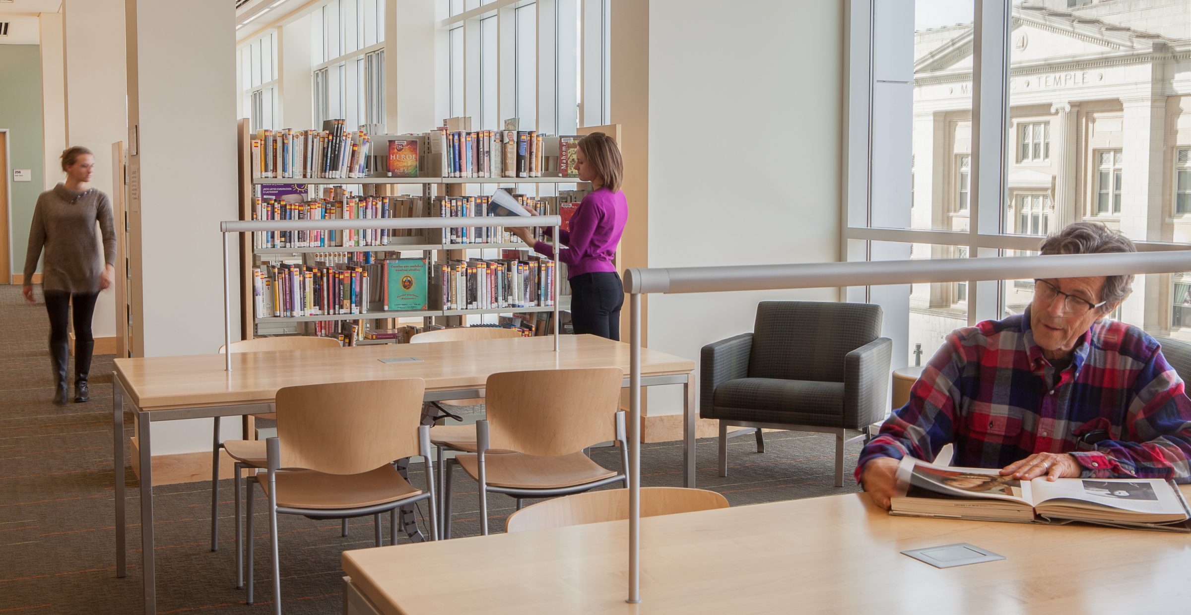 Holyoke Public Library Reader